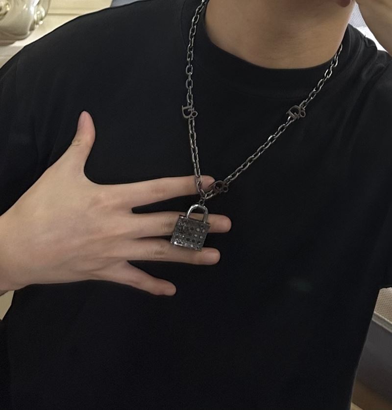 chr1st1an D10r necklaces